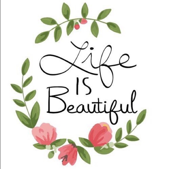 💋Trends come & go! But true style is Timeless! - Picture 2 of 6